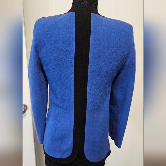 Carolina Herrera Jacket Vintage Royal blue/Black Sz 6 EUC - Picture 3 of 14